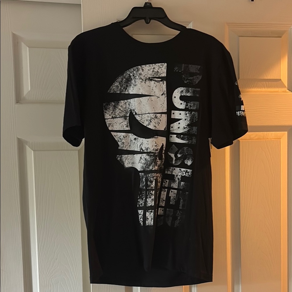 Black Graphic T-Shirt Marvel The Punisher NWT